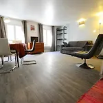 Into Paris - Appartement Hotel De Ville